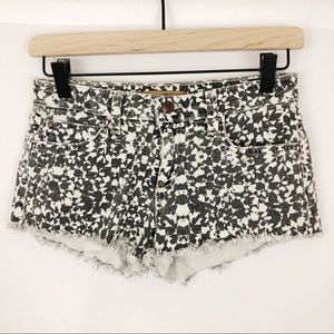 Joe’s Jeans Collector’s Edition Cheeky Shorts |B